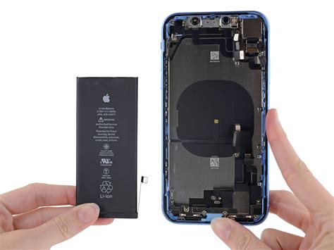 iFixit разобрал Apple iPhone Xr и оценил его ремонтопригодность