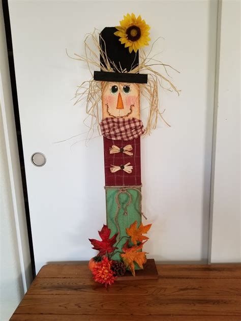 Scarecrow Wood Craft Fall Halloween Crafts Scarecrow Crafts Fall Crafts