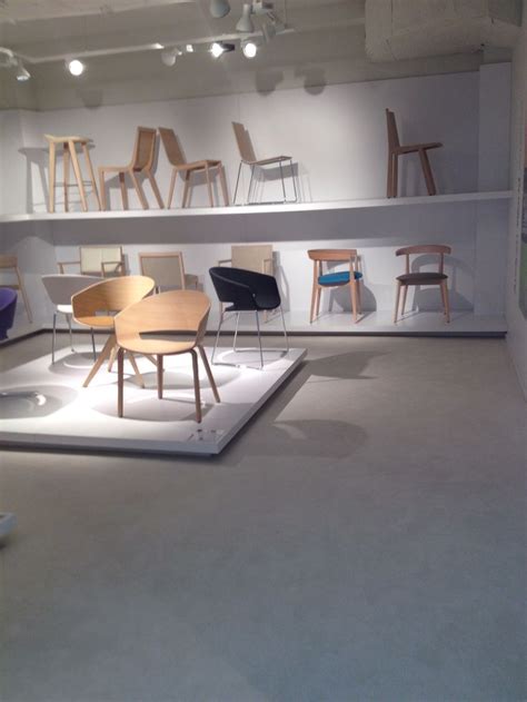 Pin by Y _YZ on Exibition design | Exibition design, Salon furniture ...