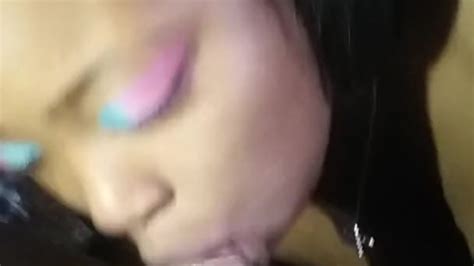 Giving Ah Friend Sum Helping Head Free Porn Videos YouPorn