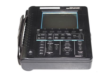 Tektronix THS720A Handheld Oscilloscope 100 MHz 2 Channel 500 MSa S 14