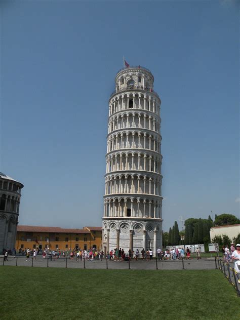 La Torre In Pzza Del Duomo Claudio Frizzoni Flickr