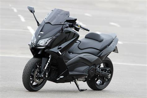 Yamaha Tmax Des Bulles Courtes Chez Bcd Yamaha Tmax