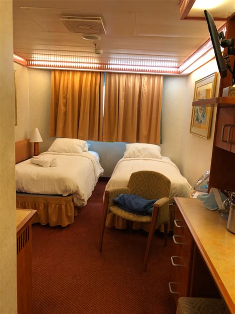 Interior Stateroom Cabin Category 4j Carnival Conquest