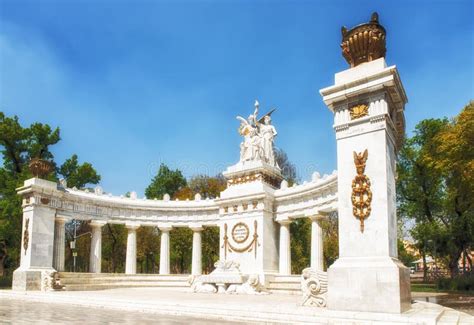 Monumento Al Rez Del de Benito JuÃ En Ciudad De México Imagen de