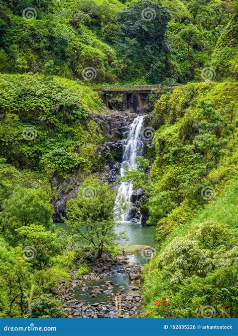 Maui, Hawaii Hana Highway Wailua Iki Falls Road To Hana Connects ...