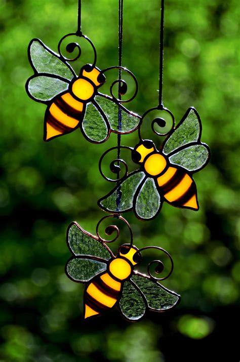 Honey Bee Stained Glass Pattern