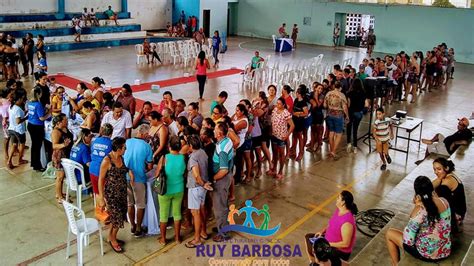 Ruy Barbosa Em A O Pmrb E Semec Promovem Entrega De Uniforme