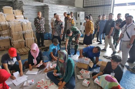 Bupati Asahan Dan Forkopimda Tinjau Gudang Logistik Pemilu Kpu