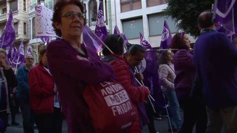 Manifestación 8 de marzo Valencia YouTube