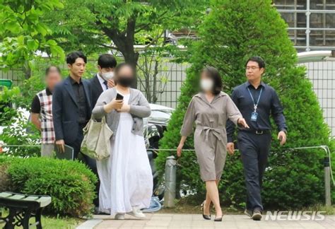 460억대 상품권 사기 맘카페 50대 운영자 영장심사 네이트 뉴스