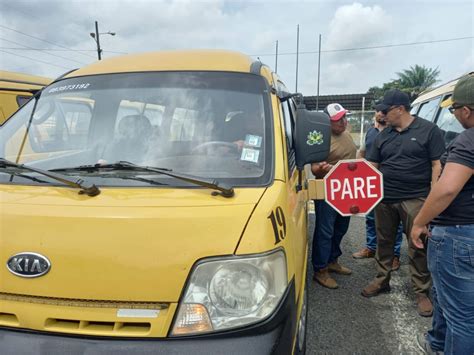 Buses De Transporte Escolar Pasan Revisi N Previo Al Inicio De