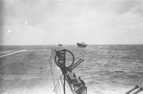 Photo Japanese Carriers Zuikaku Foreground Kaga Center And