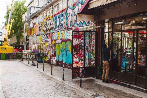 Complete Guide to the Belleville Neighborhood in Paris