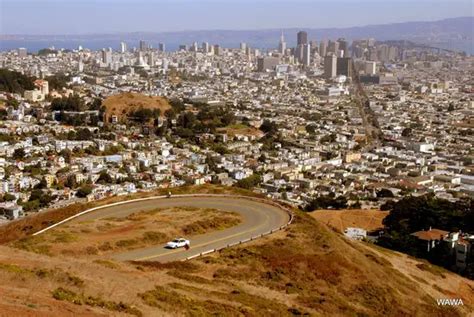 Twin Peaks Viewpoint, San Francisco, CA - California Beaches