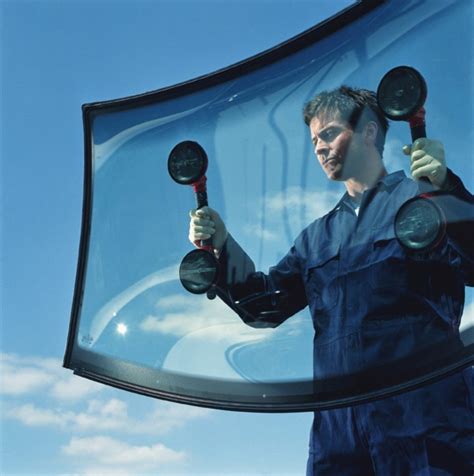 importance  windshield   car windshield store