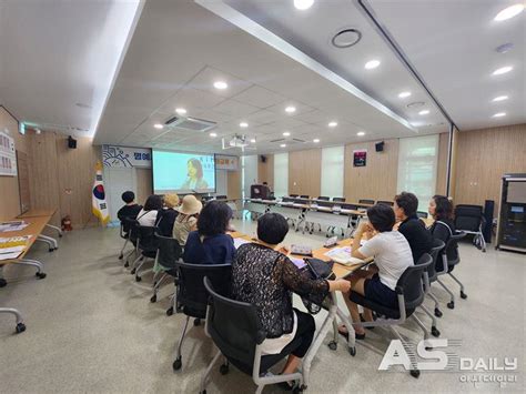 온양5동 2024년 제2차 여성자원봉사단 역량강화교육 실시 아산데일리