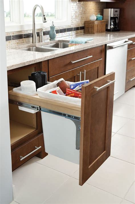 Выдвижной ящик с мусорным контейнером | Kitchen remodel, Kitchen design ...