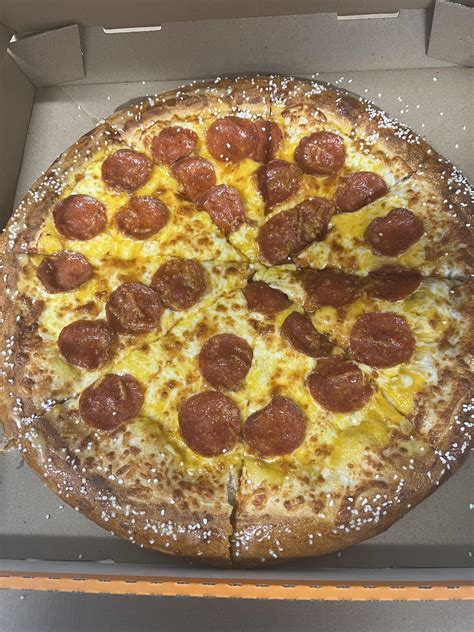 Best pizza ever 😋😋😋 : r/LittleCaesars