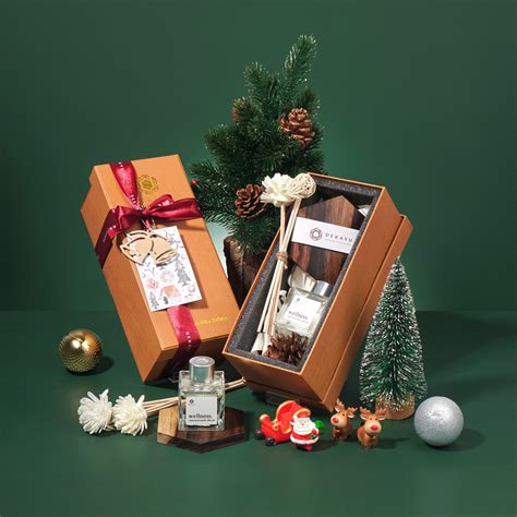 Hampers Natal Box Happy Wellness Kado Natal Dekayu