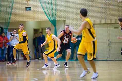 Koszykówka Rogate derby w Bielsku Podlaskim Kto najlepszy na Podlasiu