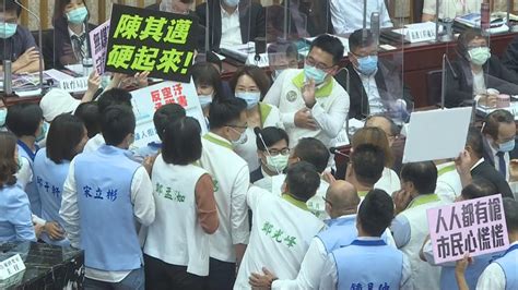 藍營要陳其邁簽反空污承諾書 綠議員解圍 民視新聞網