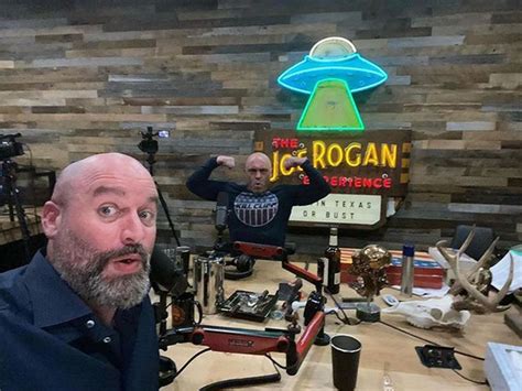 Joe Rogan Says Ivermectin Was Prescribed By Dr Returns To Host Podcast