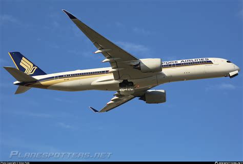 9V SHK Singapore Airlines Airbus A350 941 Photo By Victor Pody ID