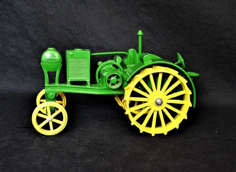 Diecast John Deere Toy Tractor 1/16 Scale - Etsy