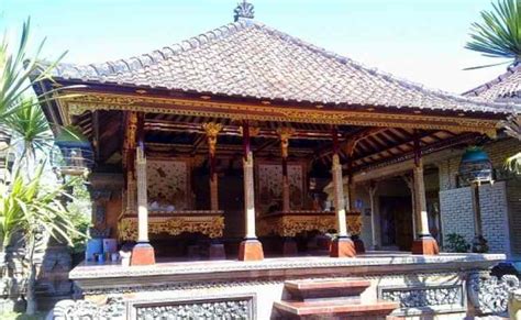 Rumah Adat Bali Beserta Gambar Keunikan Fungsi And Ciri Khasnya