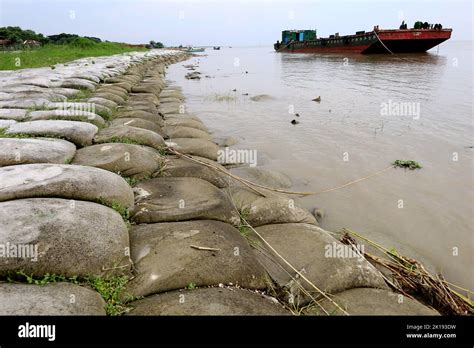 Geo Block Hi Res Stock Photography And Images Alamy