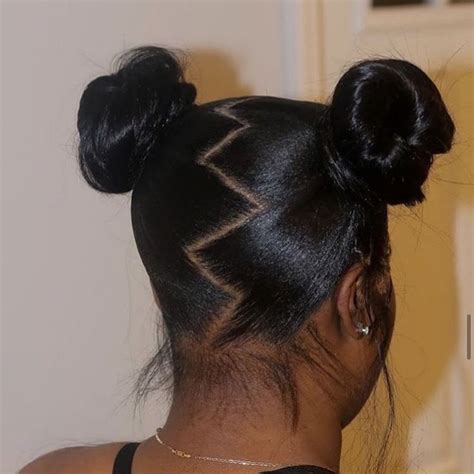 Space Buns Space Buns With A Zig Zag Part Super Cute Hairstyles Hair