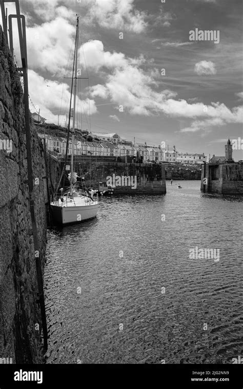 Two Moors Black And White Stock Photos And Images Alamy