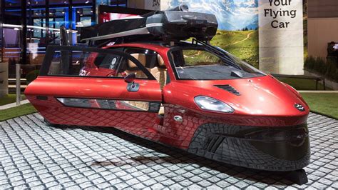 Pal-V Liberty Flying Car Debuts In Geneva, Still Isn’t Certified