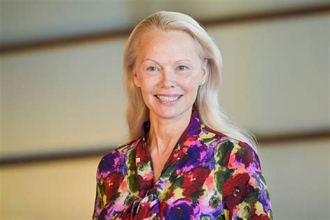 Pamela Anderson Went Makeup-Free in a Colorful Gown