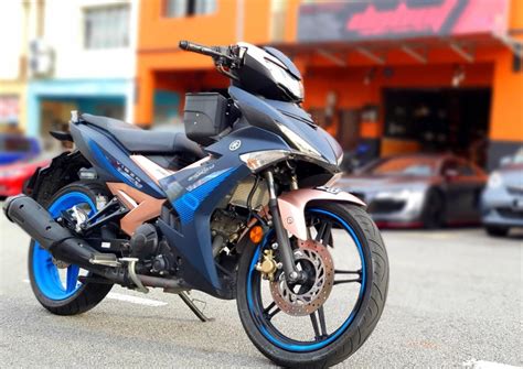 Yamaha Y15ZR DOXOU Edition 2019 y15 ysuku, Motorbikes on Carousell