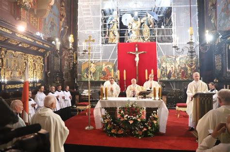 Abp J Draszewski Czerwonej Zarazy Ju Nie Ma Ale Pojawi A Si Nowa