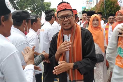 PKS Depok Daftarkan 50 Bacaleg Ke KPU Imam Budi Hartono Bukan Ganti