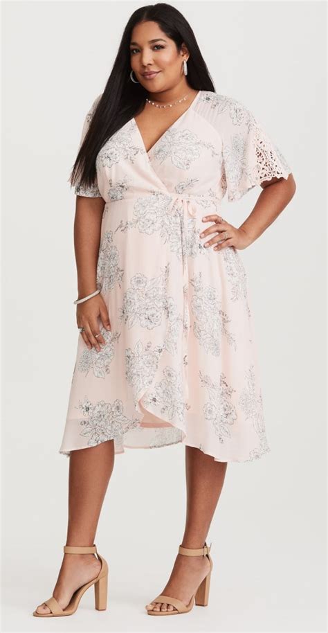 40 Plus Size Spring Wedding Guest Dresses With Sleeves Alexa Webb