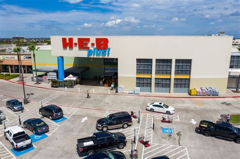 H-E-B plus!, Pearland | Roadtrippers