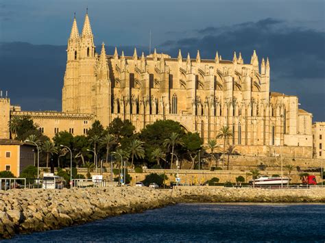 palma cathedral * Eating Covent Garden