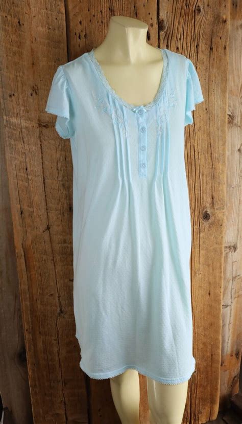 Vintage Miss Elaine Pale Blue Nightgown Size Small Gem