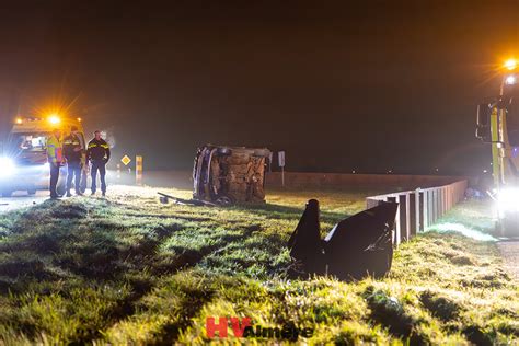 Auto Over De Kop Bij Ongeval Oostvaardersdijk Hv Almere