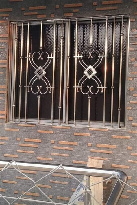 Steel Windows Fabrication In Thane स्टील का विंडोज़ फैब्रिकेशन ठाणे