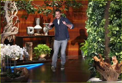 This Is Us Justin Hartley Strips Shirtless On Ellen Watch Now