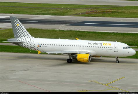 EC MBE Airbus A320 214 Vueling Airlines 19 05 2022 FlyFinland Fi