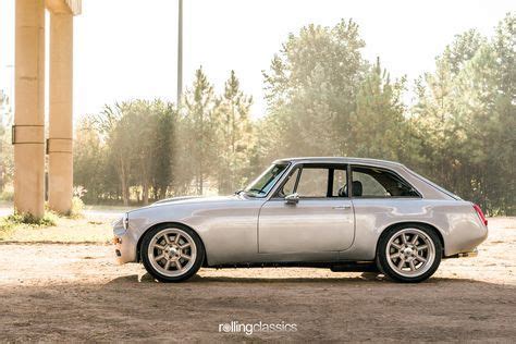 Rolling Classics Mg Mgb Gt Restomod Mg Mgb British Sports Cars Hot