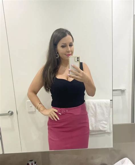 Hi Happy Weekend Nudes Mirrorselfie Nude Pics Org