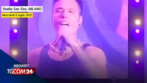 Pace Fatta Tra Fedez E Salmo I Due Amici Insieme Sul Palco Di San Siro