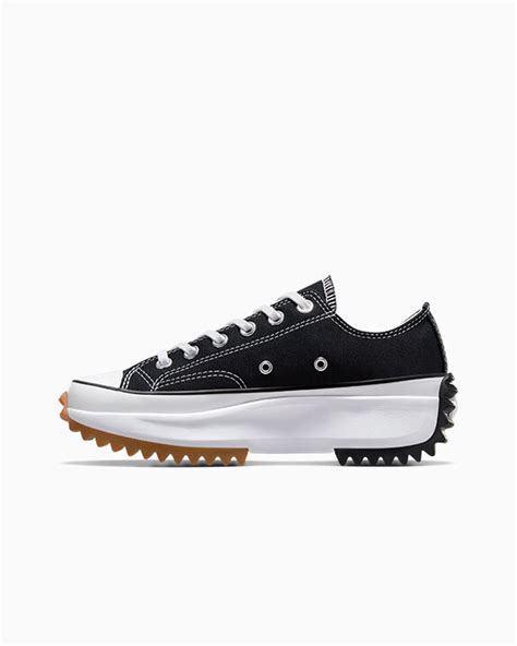 Black Converse | Schwarze Converse. Converse.com